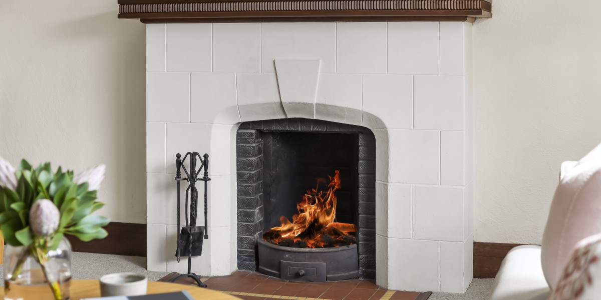 How To Explain Wall-Mounted Fireplace To A Five-Year-Old